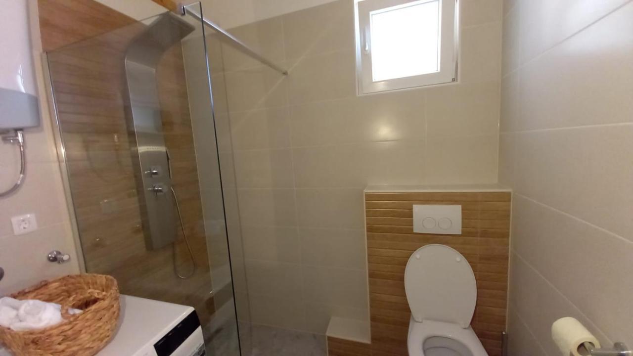 Seaview Suites Ondina Komiža Buitenkant foto