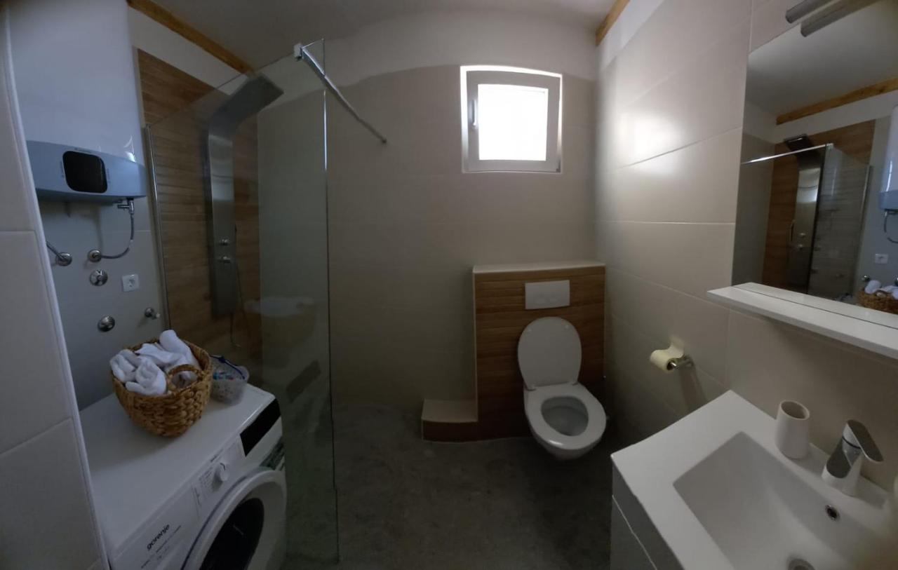 Seaview Suites Ondina Komiža Buitenkant foto
